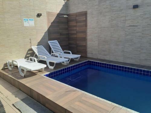 Casa Com Piscina Com Piscina E Churrasqueira Em Praia Grande