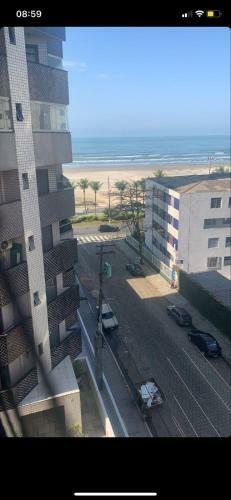 Apartamento Apto Com Varanda E Churrasqueira - 30 M Da Praia