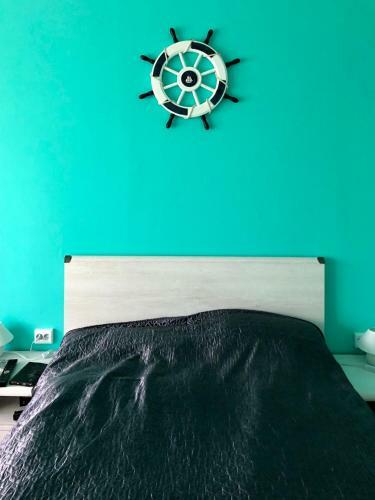 �va Apartman, Helikon-liget