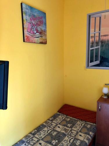 �va Apartman, Helikon-liget