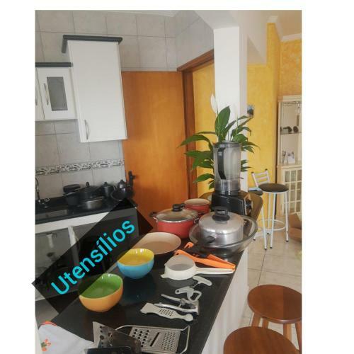 Apartamento Condom�nio Frente Mar