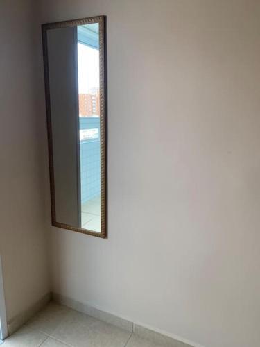 Apartamento Apto No Canto Do Forte. A P� Pra Praia E Balada.