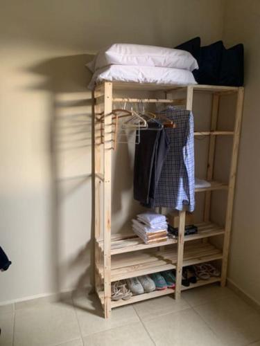 Apartamento Apto No Canto Do Forte. A P� Pra Praia E Balada.