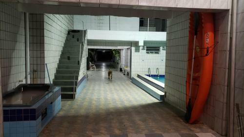 Casa Com Piscina Para Temporada Em Praia Grande -sp