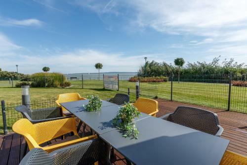 Royal Cafe Apartman