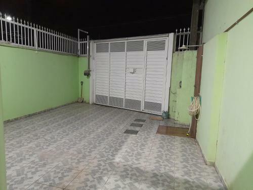 Linda E Aconchegante Casa Com Piscina Perto Da Praia