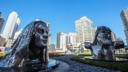 Linda E Aconchegante Casa Com Piscina Perto Da Praia
