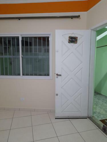 Linda E Aconchegante Casa Com Piscina Perto Da Praia