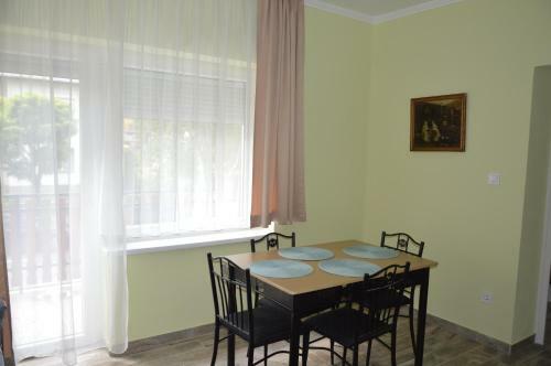 Varga Apartman H�v�z