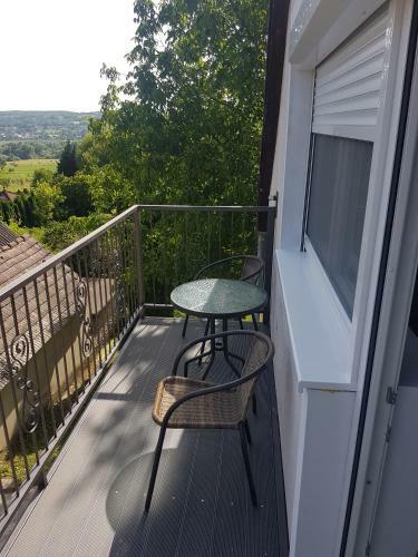 Hostal �va Apartman