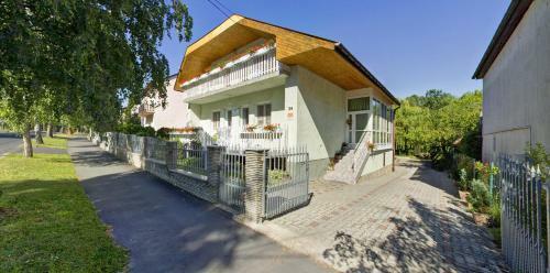 Gyapay Apartman H�v�z
