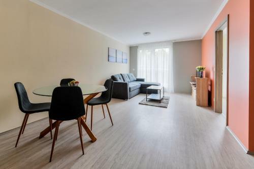 Oliver Apartman