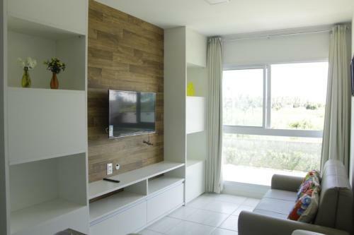 Apartamento Muro Alto Condom�nio Clube