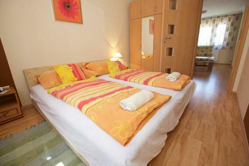 Zoli Apartmanok-br�dy 51-53