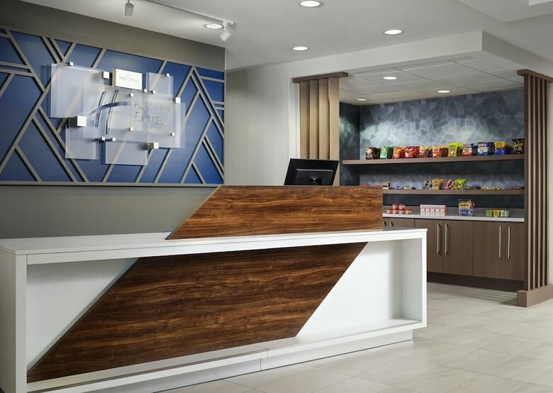 Hotel Holiday Inn Express Peru-lasalle Area
