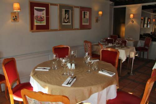 Hotel L'auberge Du Cochon D'or