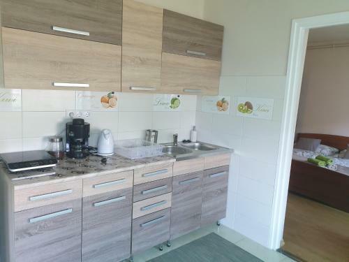 Tahiti Garden Apartman