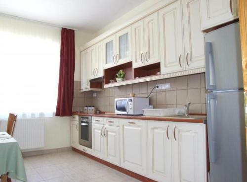 Hostal Aura Vend�gh�z