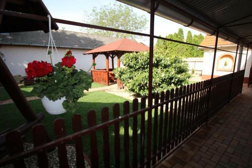 Csipkeh�z Apartmanok Hajd�szoboszl�