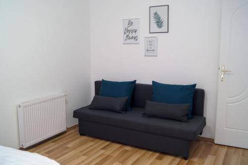 East Side Corner - Apartment 2