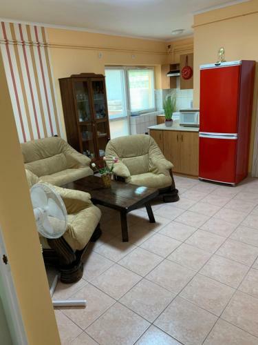 E�tv�s Vend�gh�z