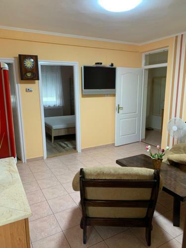 E�tv�s Vend�gh�z