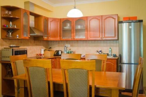 Exclusive Apartments II