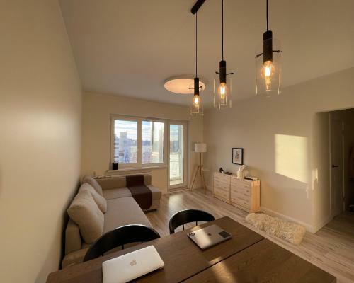 Bright Apartment In Ukmerge