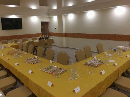 Hotel Vie?butis Kelyje