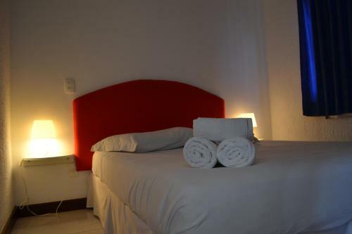 Roxy Apartments