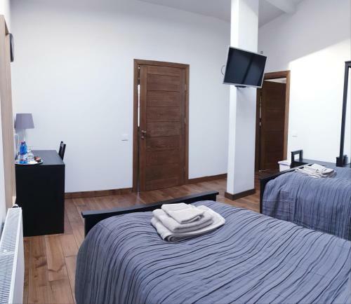 Si Apartments