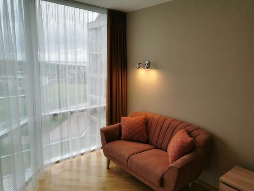 Apartamentai Elija Su Vaizdu ? J?r?