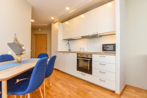 Apartamentai Elija Su Vaizdu ? J?r?