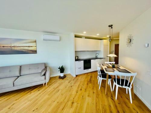 Dilelijos Apartamentai ?ventoji