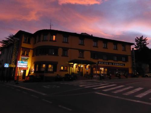 Hostal Hosteria Picos De Europa