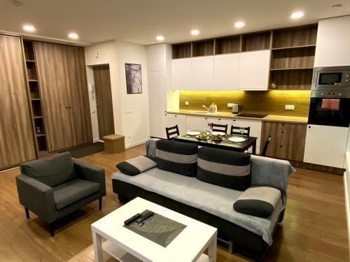 Zalgirio Modern Apartment In Vilnius City Center, With Balcony