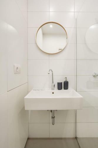 #stayhere - Modern Designer 1bdr Apartment In Artistic District
