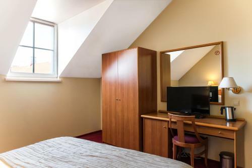 The Old Town Apartment 309 By Urban Rent