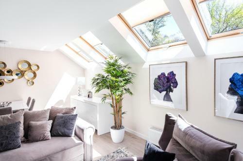 Luxury For Everyone - Hills Park Lux Apartments 1