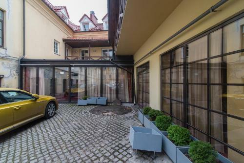 The Old Town Apartment 206 By Urban Rent