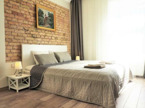 Emi Apartment
