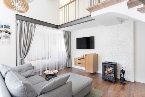 3 Bedroom Apartment 24h Self Check In, Free Parking, Ac, Fireplace