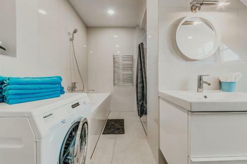 Spacious - 140 Square Meters Apartment, Vilnius City Centre