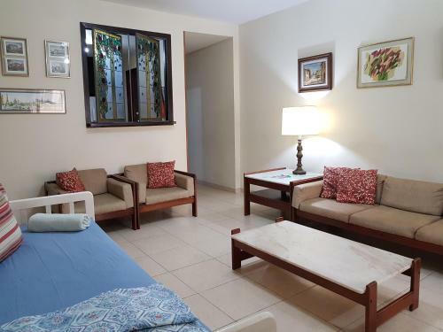 Apartamento Amplo Im�vel Copa Posto 6 - Piscina E Garagem
