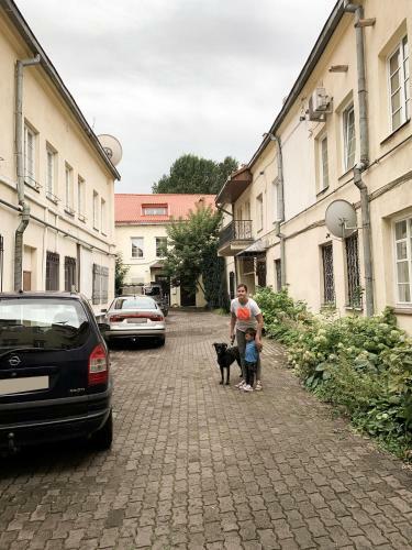 Apartamento Old Town Home Of Evil Dog