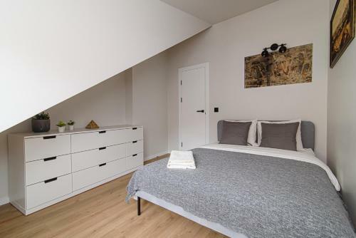Zydu Str Two Bedrooms Apartment By Urban Rent