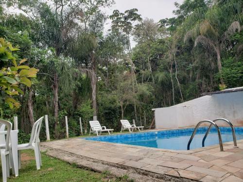 Chacara Muita Area Verde Com Piscina