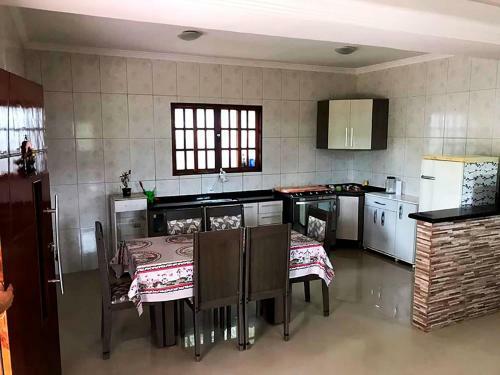 Chacara Com Piscina E Churrasq Em Santa Isabel Sp