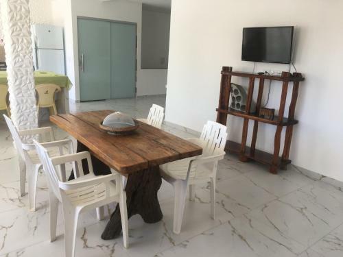 Apartamento Novo Bem Espa�oso E Arejado .