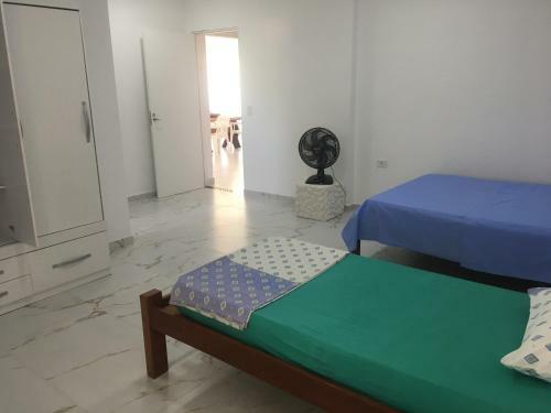 Apartamento Novo Bem Espa�oso E Arejado .